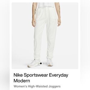 Nike Women's White Textured Terry Cloth Modern Jogger Pants Size S Gold Emblem